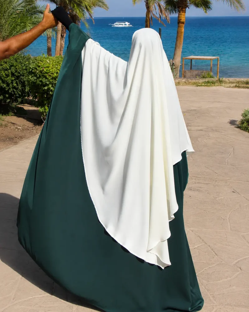 ABAYA NIDHA DOS